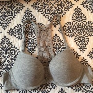 Victoria’s Secret grey racer back bra 34a